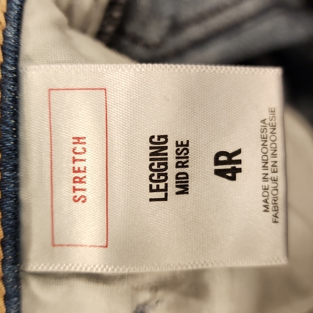 EXPRESS Mid Rise Jeans - Picture 3 of 3